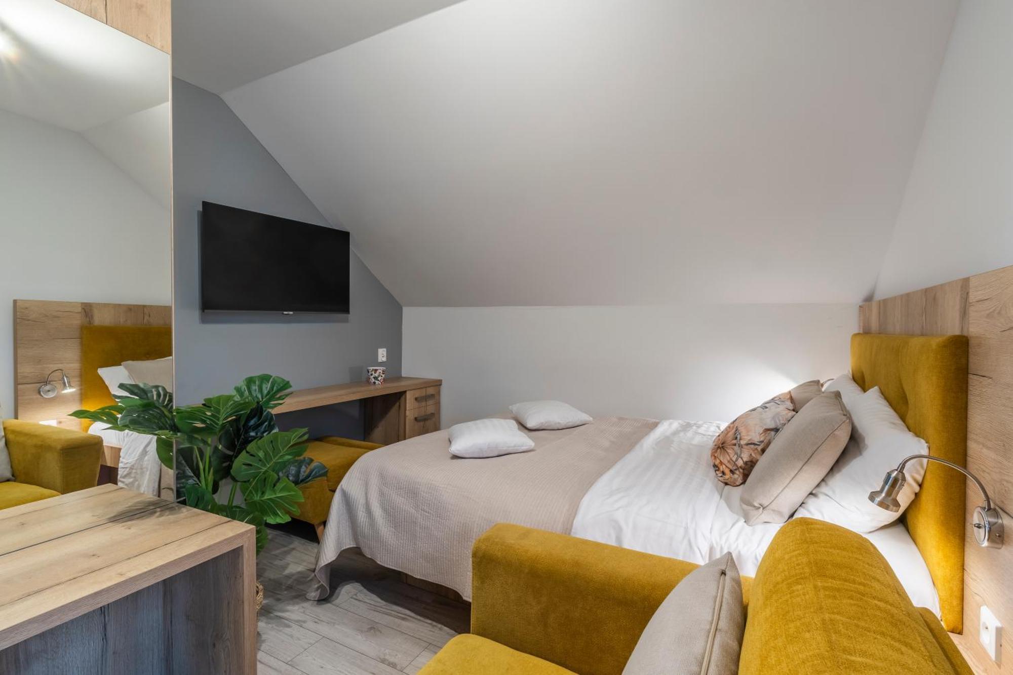Jaskolka - Pokoje I Apartament Przy Plazy Olsztyn  Exteriör bild